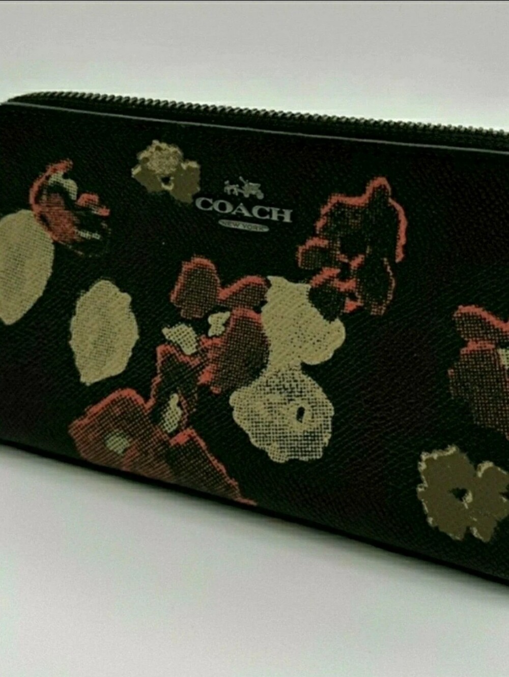 NWT vintage Coach Black Floral Makeup Bag
